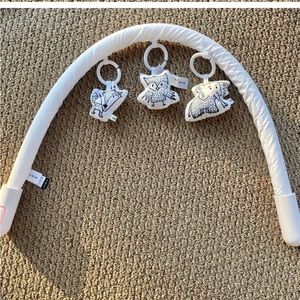 Dock a tot toy arch for dock a dot delux new condition